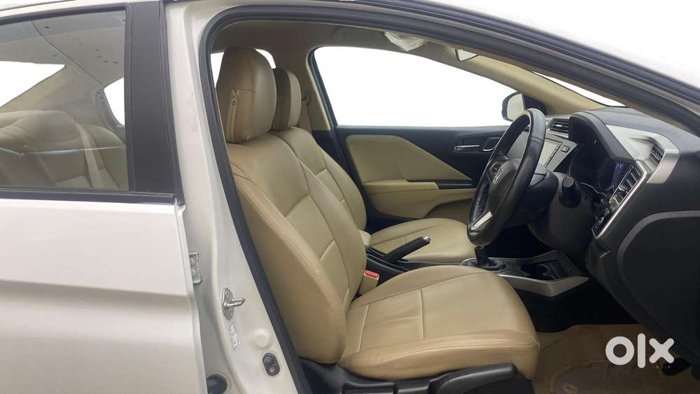 Honda City 1.5 V 4th Gen I-vtec Mt, 2022, Petrol