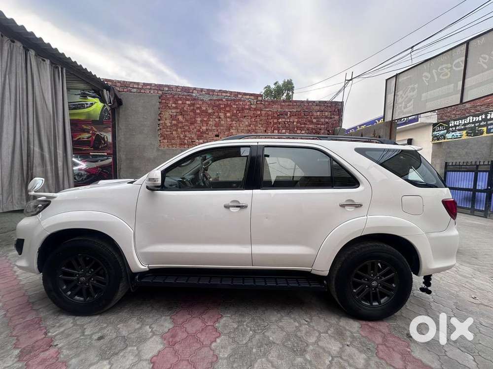 Toyota Diesel Car 2015