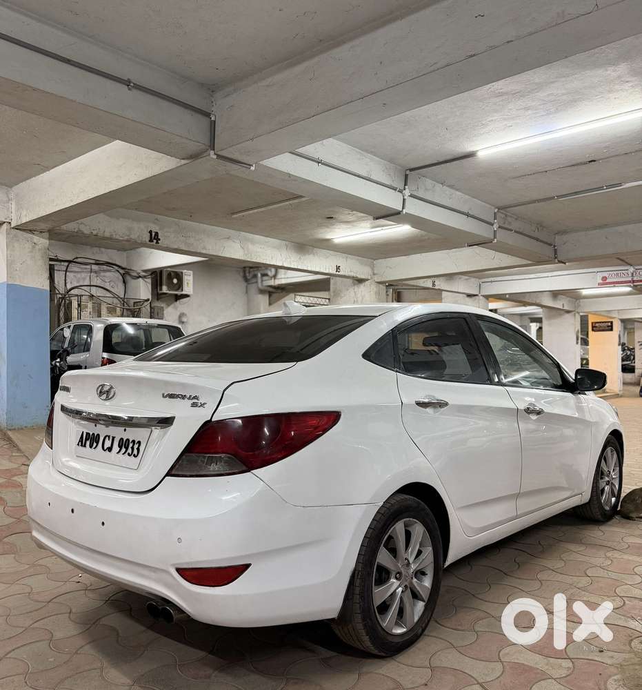 Hyundai Verna Hyundai-verna-crdi-1.6-sx-option, 2012, Diesel