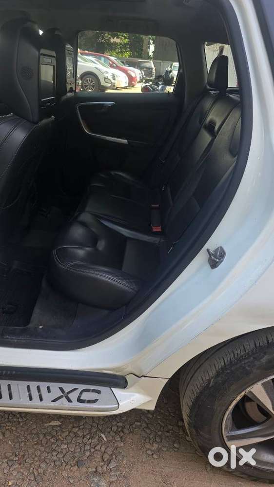 Volvo Xc60 D4 Momentum, 2017, Diesel