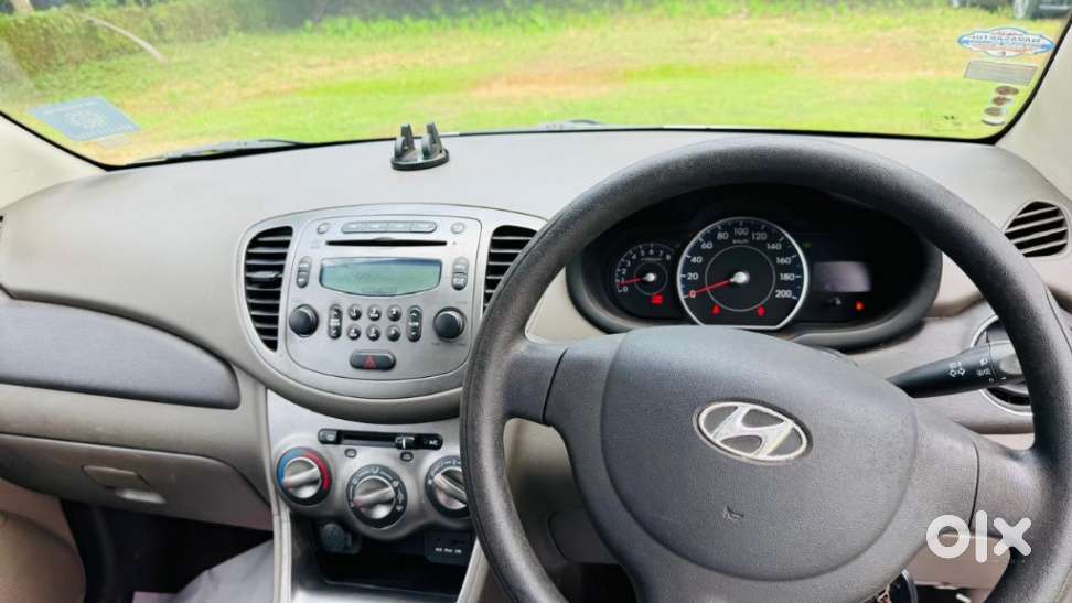 Hyundai I10 Sportz, 2013, Petrol