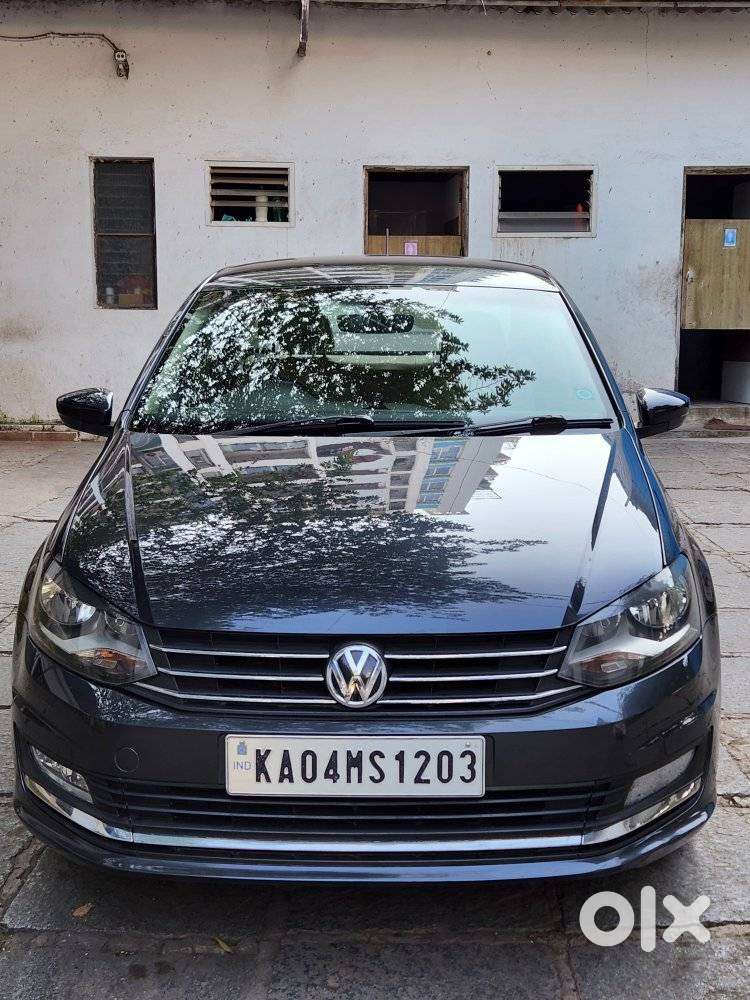 Volkswagen Vento [2015-2017] 1.6 Highline Plus, 2016, Petrol