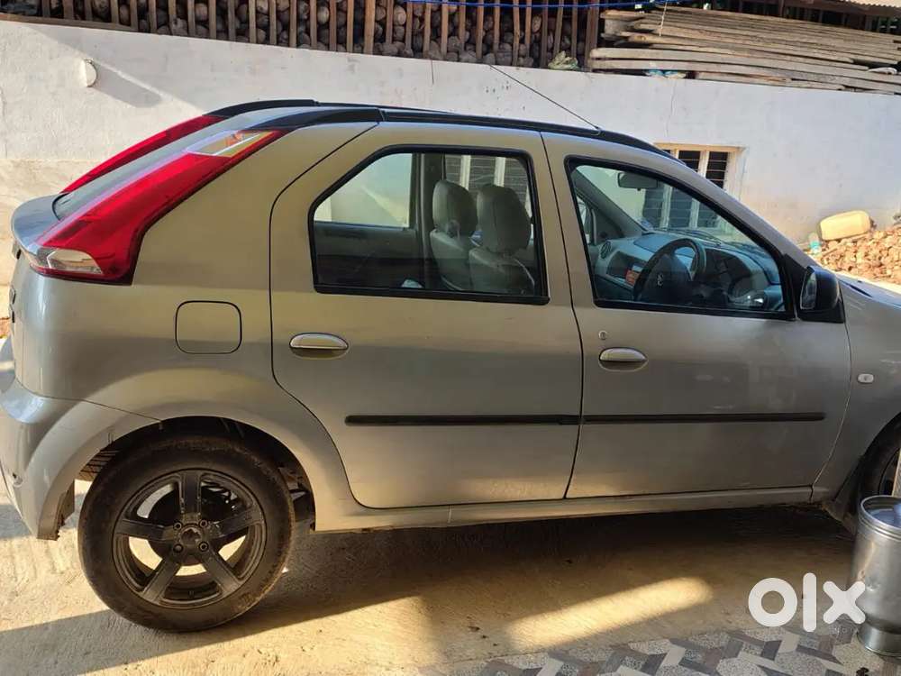 Mahindra E Verito 2014 Diesel 145000 Km Driven