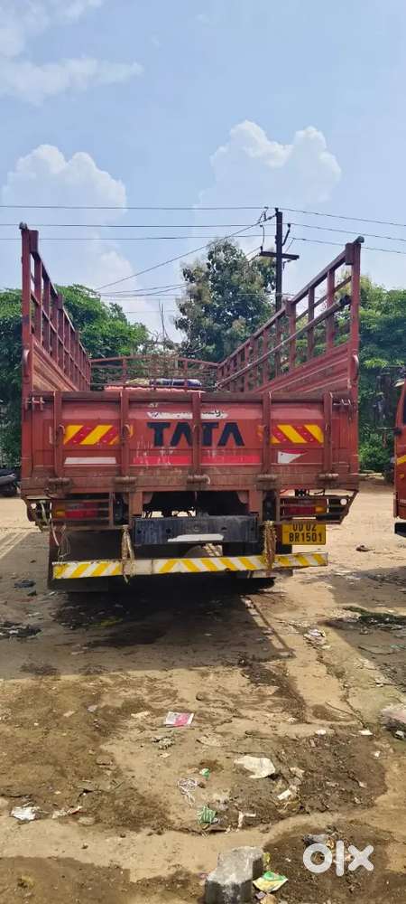 TATA LPT 1512
