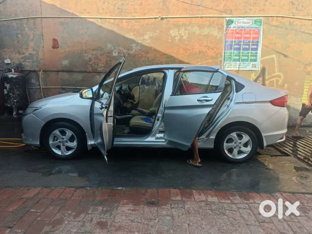 2016 Honda City At Lpg Sunroof