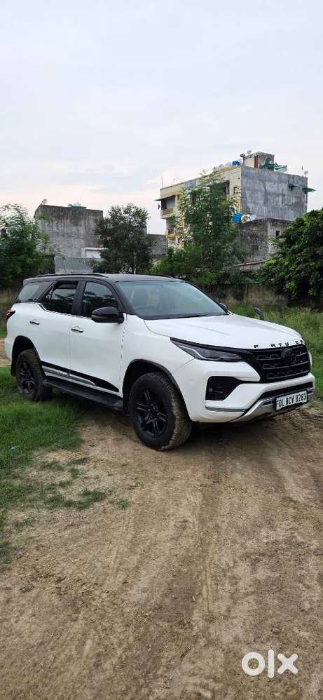 Toyota Fortuner Leader Edition (at), 2025, Diesel