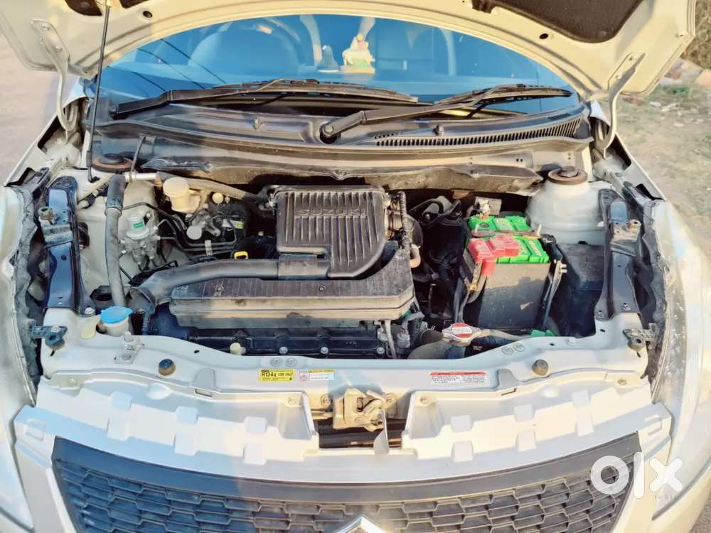 A Very Good Condition All Papers Complete Pollution Valid 4 Tyre New