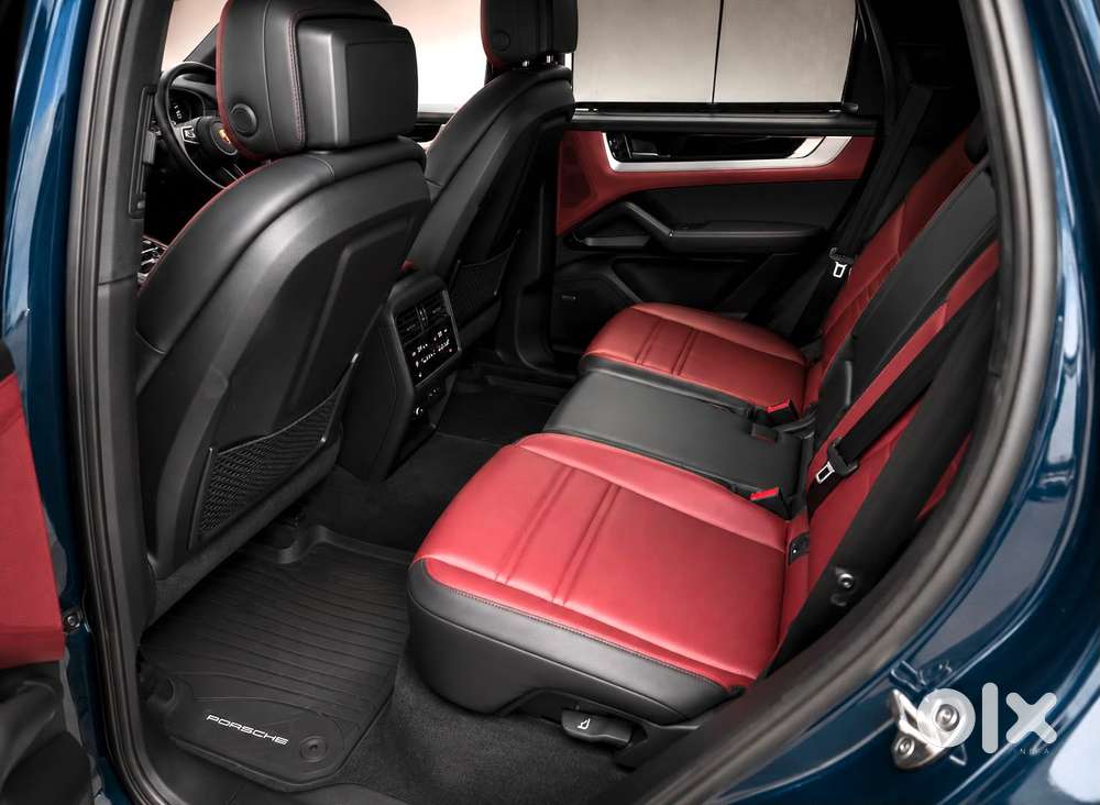 Porsche Cayenne V6 Tiptronic, 2025, Petrol