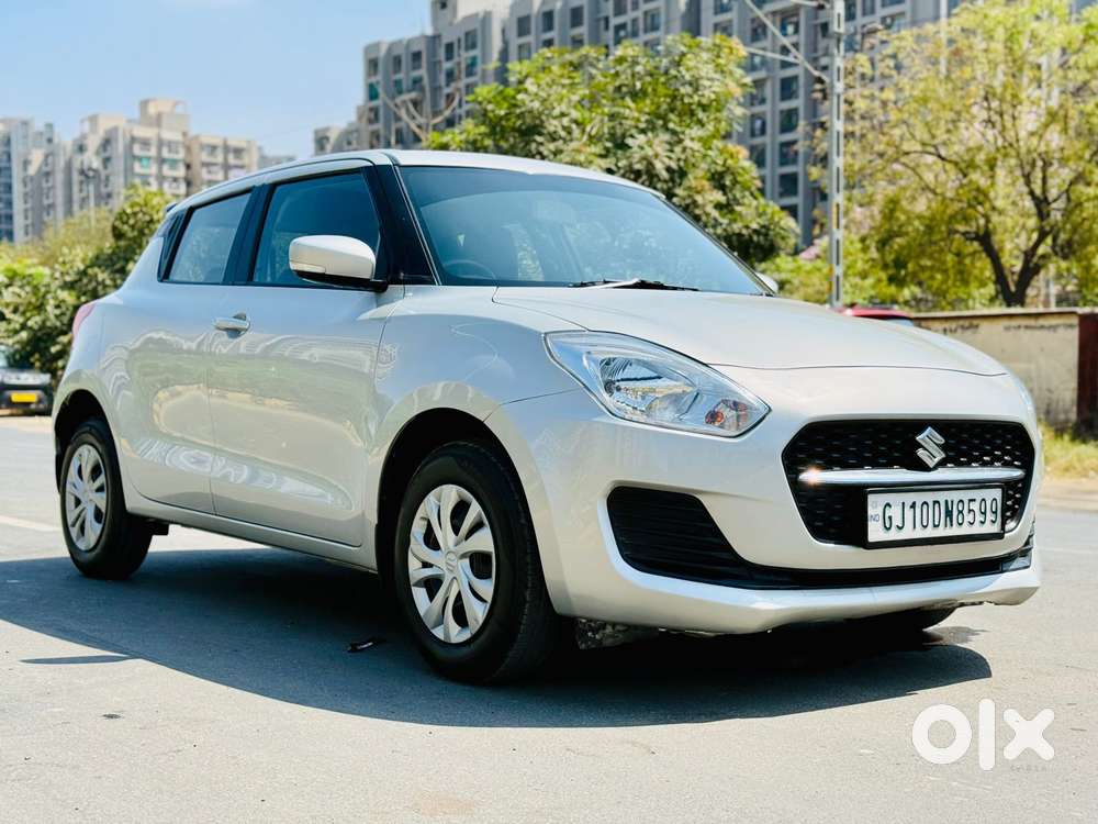 Maruti Suzuki Swift Vxi + Manual, 2023, Petrol