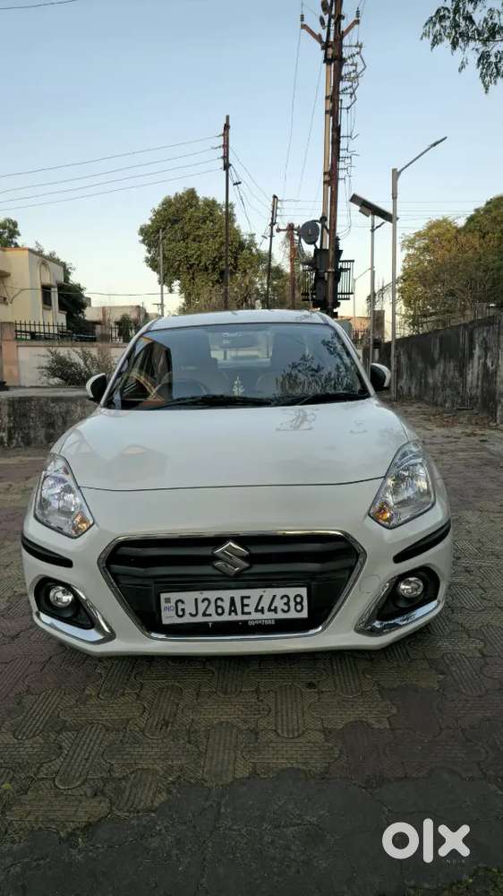 Suzuki Dzire Zxi Manual 2024 1st Owner 4-cylinder Petroll