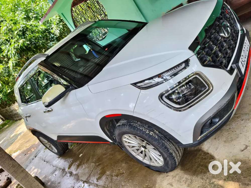 Hyundai Venue 2022 Petrol 49000 Km Driven