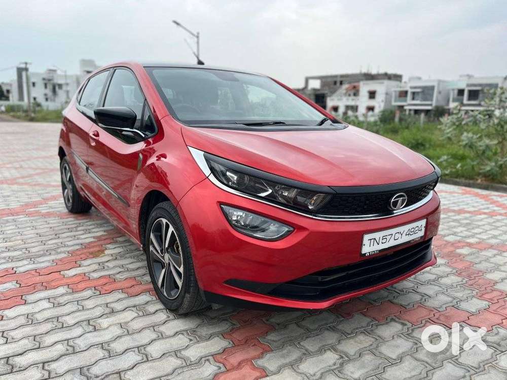 Tata Altroz, 2022, Petrol