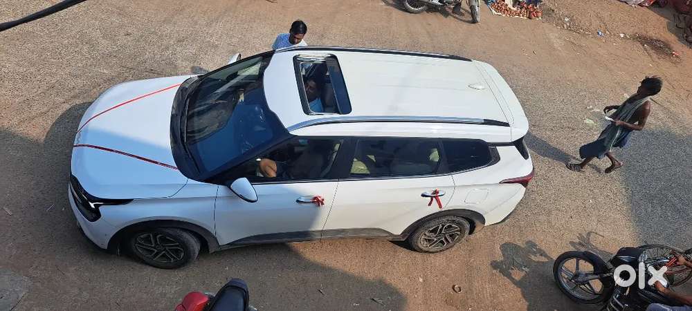 Kia Carens Luxury Plus Top Model 2023 Diesel Well Maintained