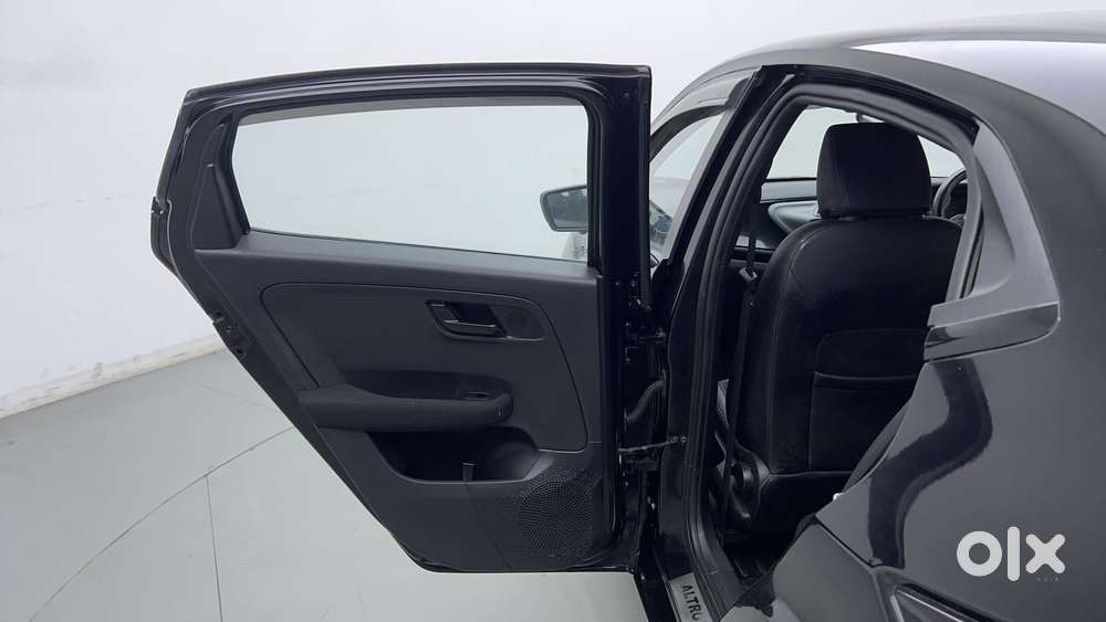 Tata Altroz Xz Plus (s) Dark Edition, 2023, Petrol
