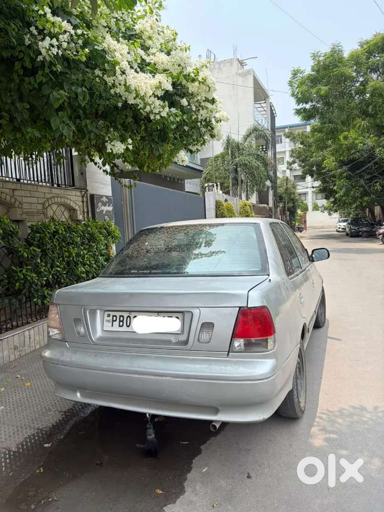 Maruti Esteem