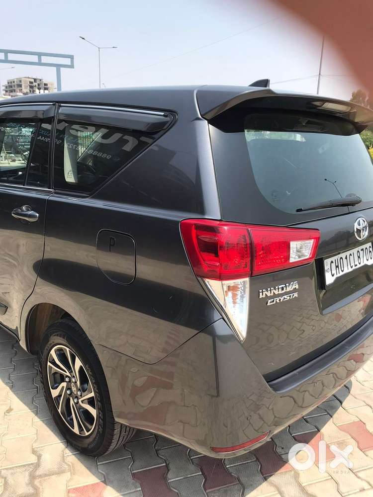 Toyota Innova Crysta Petrol 2022