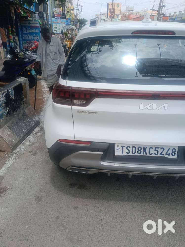 Kia Sonet 1.5 2024 Automatic