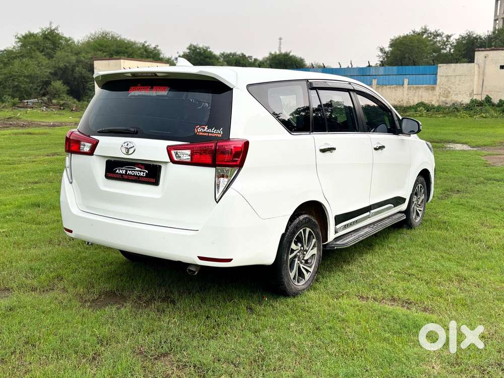 Toyota Innova Crysta 2.4 G Mt 8s, 2021, Diesel