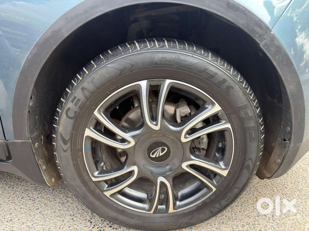 Mahindra Marazzo M8, 2019, Diesel