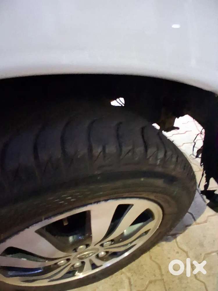 Toyota Innova 2012
