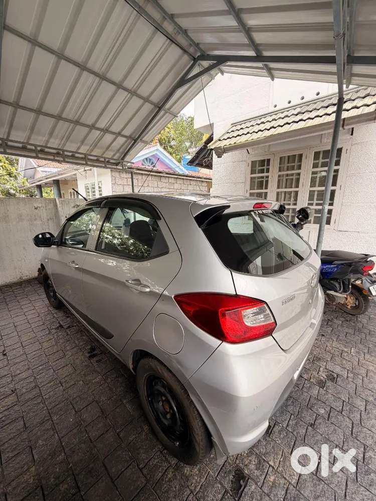 Tata Tiago 2017 1.2 Revotron