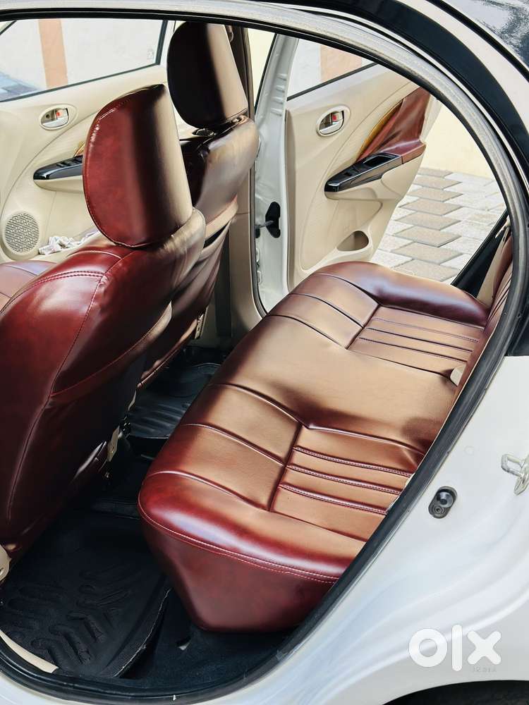 Toyota Etios Liva 1.2 V, 2017, Petrol