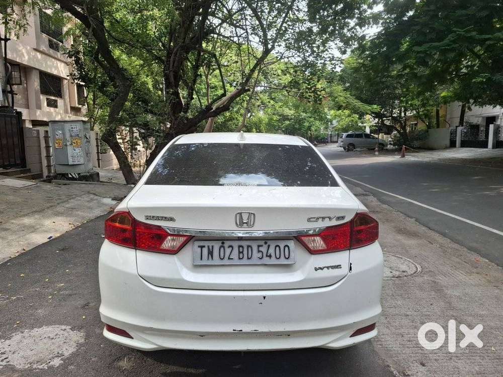 Honda City V At Sunroof, 2016, Petrol
