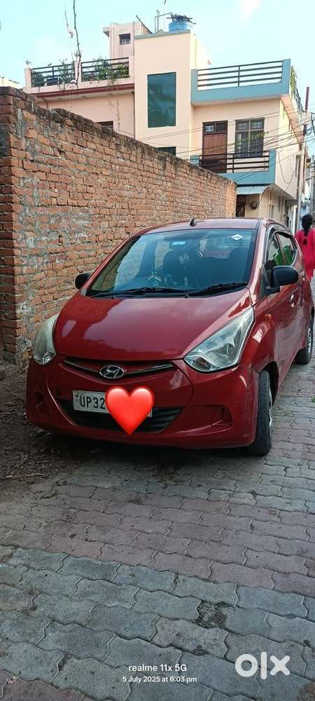 Hyundai Eon 2013 Cng & Hybrids Well Maintained