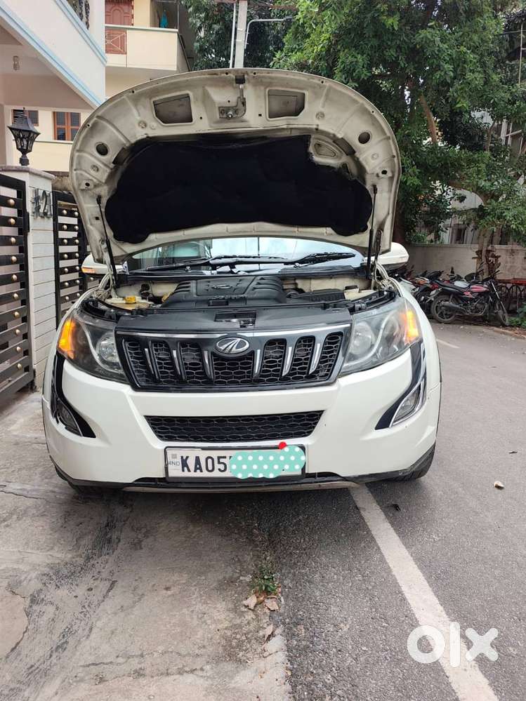 Mahindra Xuv500 W10 2017