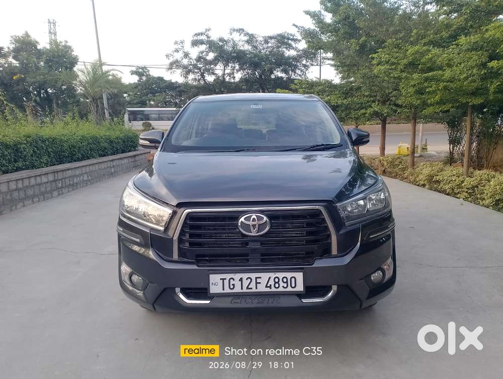 Toyota Innova Crysta 2.4 G Mt 8s, 2017, Diesel