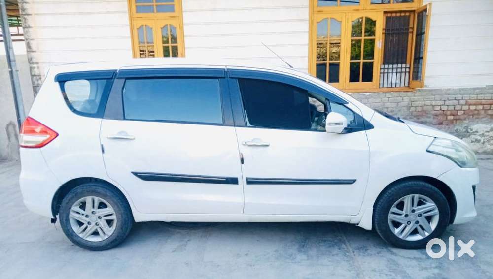 Maruti Suzuki Ertiga Vdi Shvs, 2014, Diesel