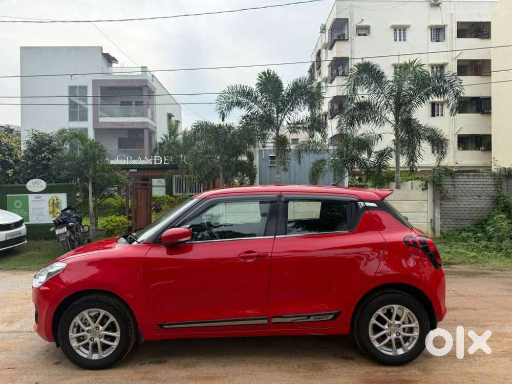 Maruti Suzuki Swift 1.3 Zxi, 2022, Petrol