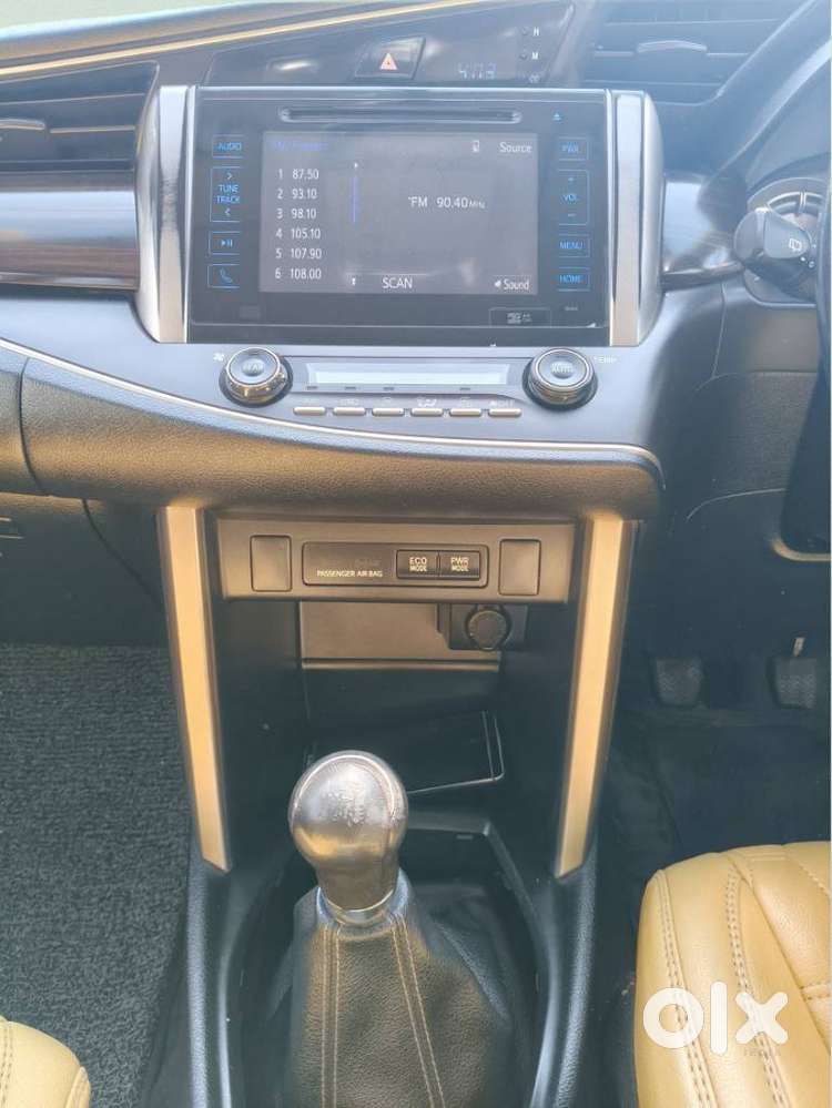 Toyota Innova Crysta 2.4 V 8 Str, 2018, Diesel