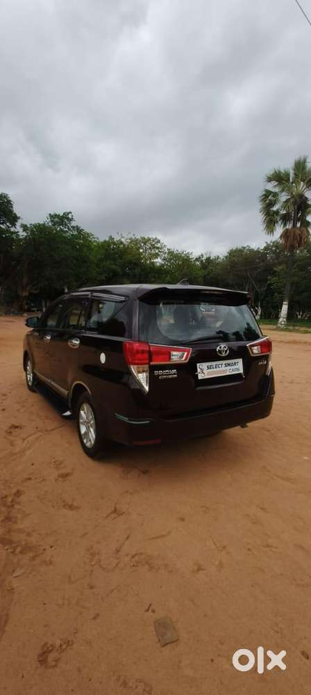 Toyota Innova 2.5 Vx 8 Seater Bs Iv, 2017, Diesel