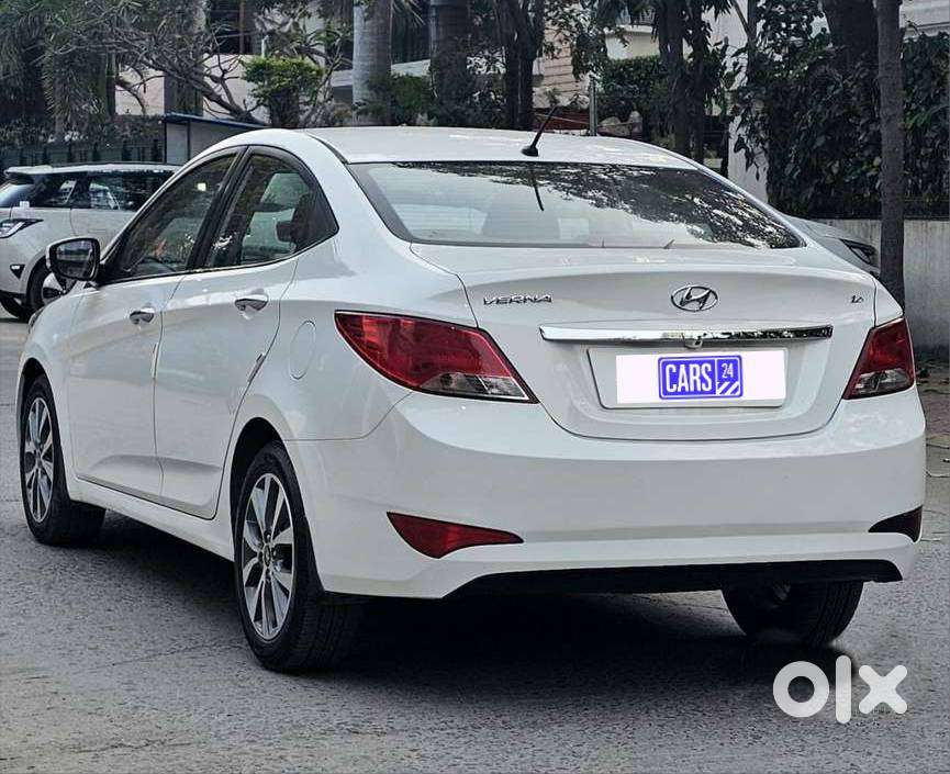 Hyundai Verna 1.5 Sx Ivt, 2016, Petrol