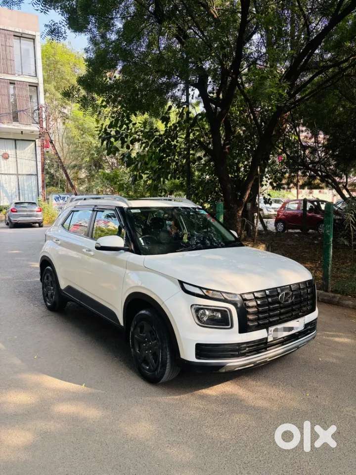 Hyundai Venue Sx, 2024, Petrol