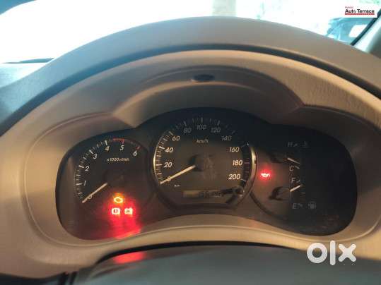 Toyota Innova 2.5 G (diesel) 8 Seater, 2013, Diesel