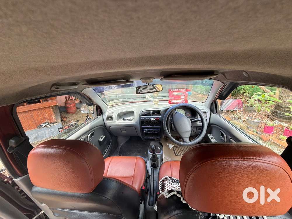 3 Cylinder / 47.0 Horse Power / Boday Type Saloon