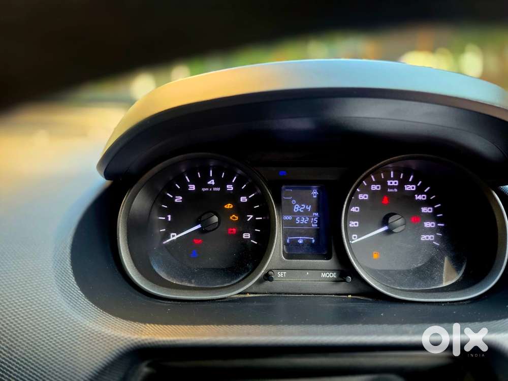 Tata Tiago 1.2 Revotron Xt (o), 2018, Petrol