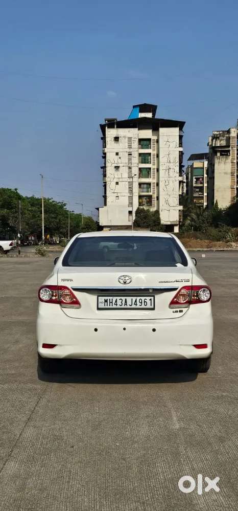 Corolla Altis [2011], Petrol