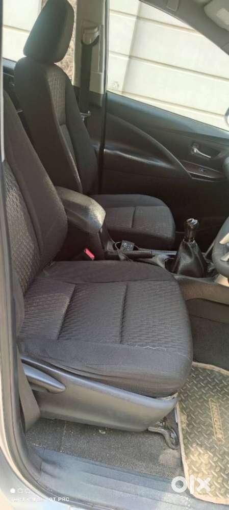 Toyota Innova Crysta 2.4 Gx Mt, 2017, Diesel