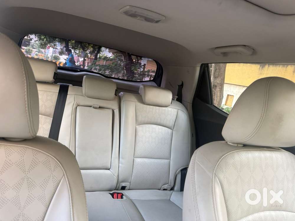 Mahindra Xuv400 Ev 2025
