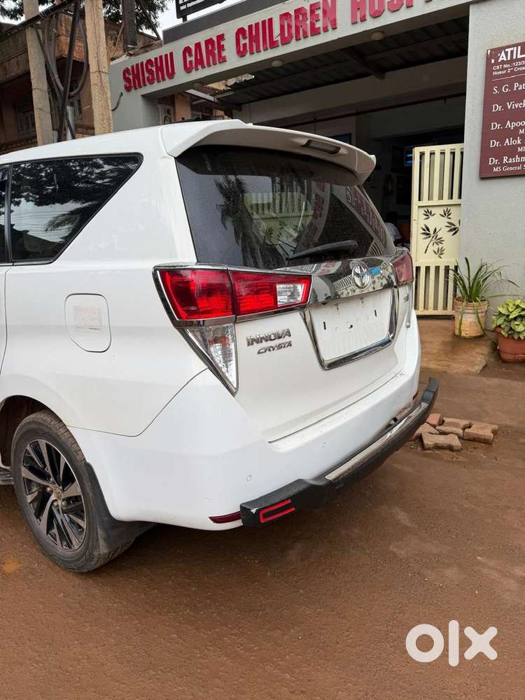 Toyota Innova Crysta Diesel 80000 Km Driven