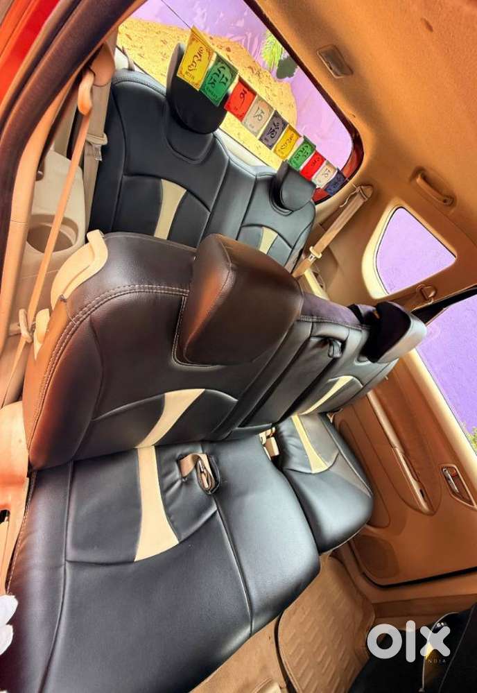 Maruti Suzuki Ertiga Vxi Abs Bs Iv, 2015, Petrol