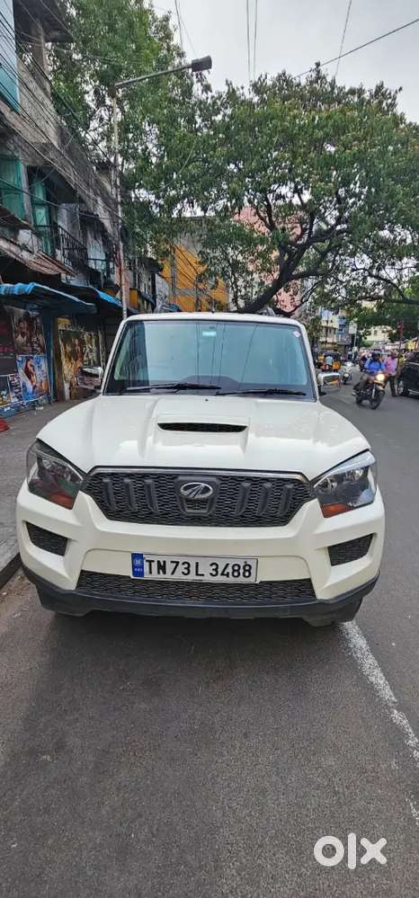 Mahindra Scorpio Classic 2016
