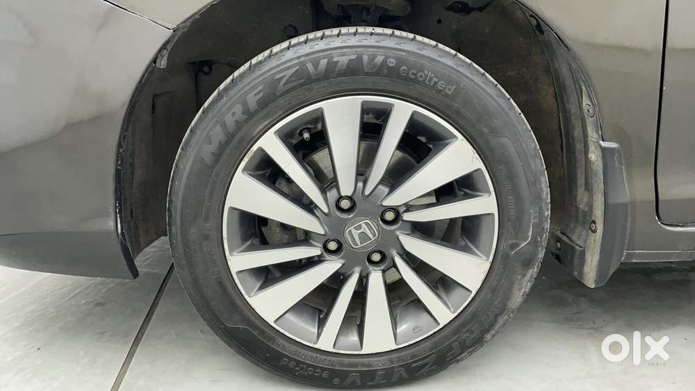 Honda City 1.5 V Cvt I-vtec Mt, 2023, Petrol