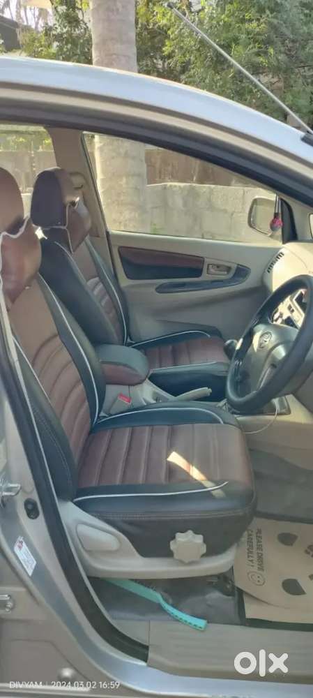 Toyota Innova 2013