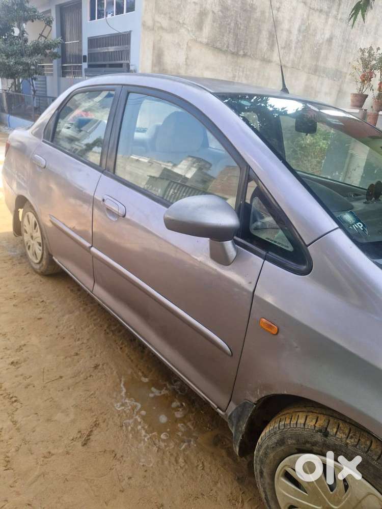 Hoda City Good Condition Car Wiht Lpg Kit Fitted