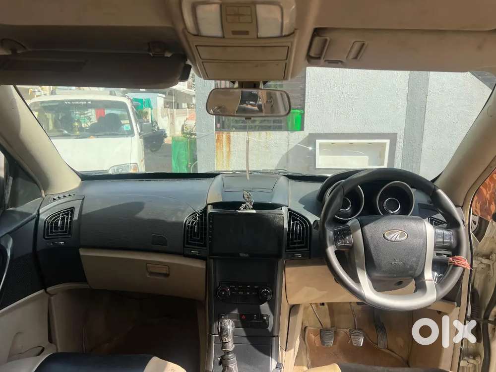 Mahindra Xuv500 2015 Diesel 124000 Km Driven