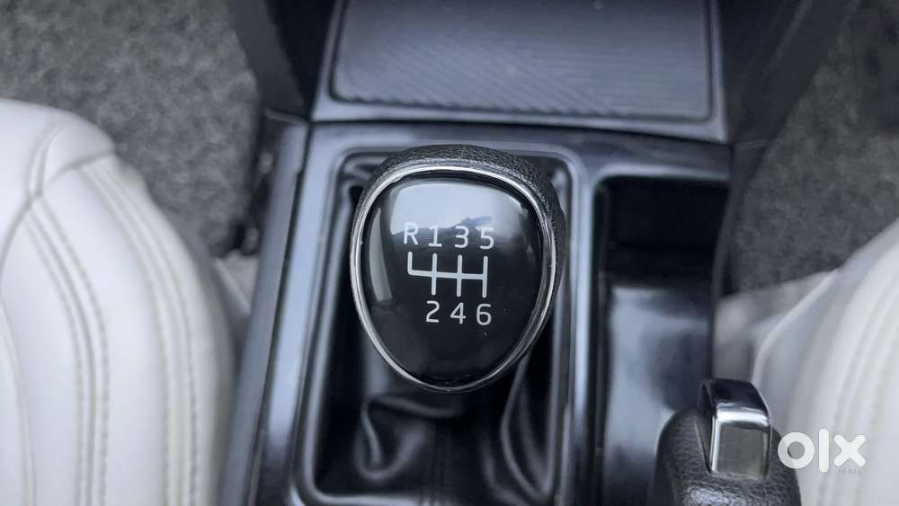 Mahindra Xuv700 2.2 Ax 5 Diesel Mt Str, 2023, Diesel